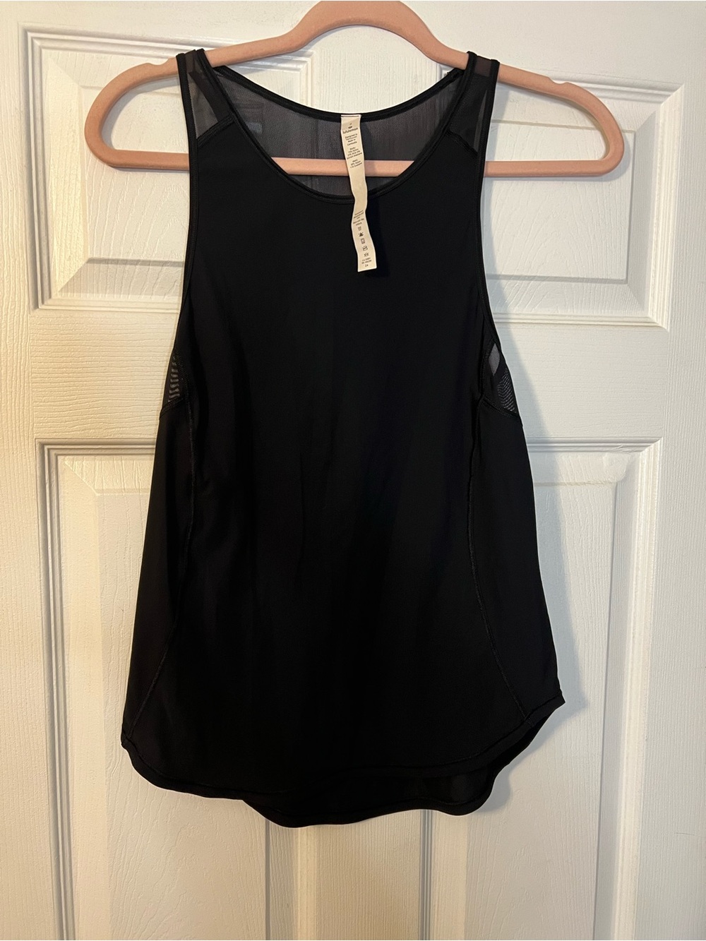 #066 Lululemon Sculpt Tank II Black First Release Size 2 EUC - Picture 2 of 3